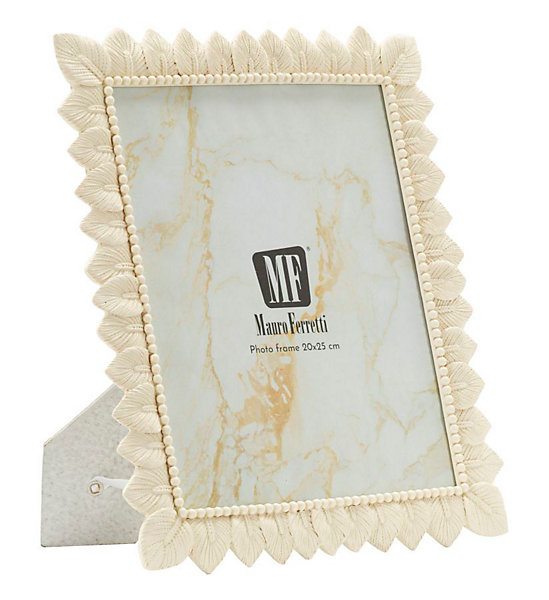 Cadre en résine crème 26,9x1,8x31,8 cm (mesure interne 20x25 cm)
