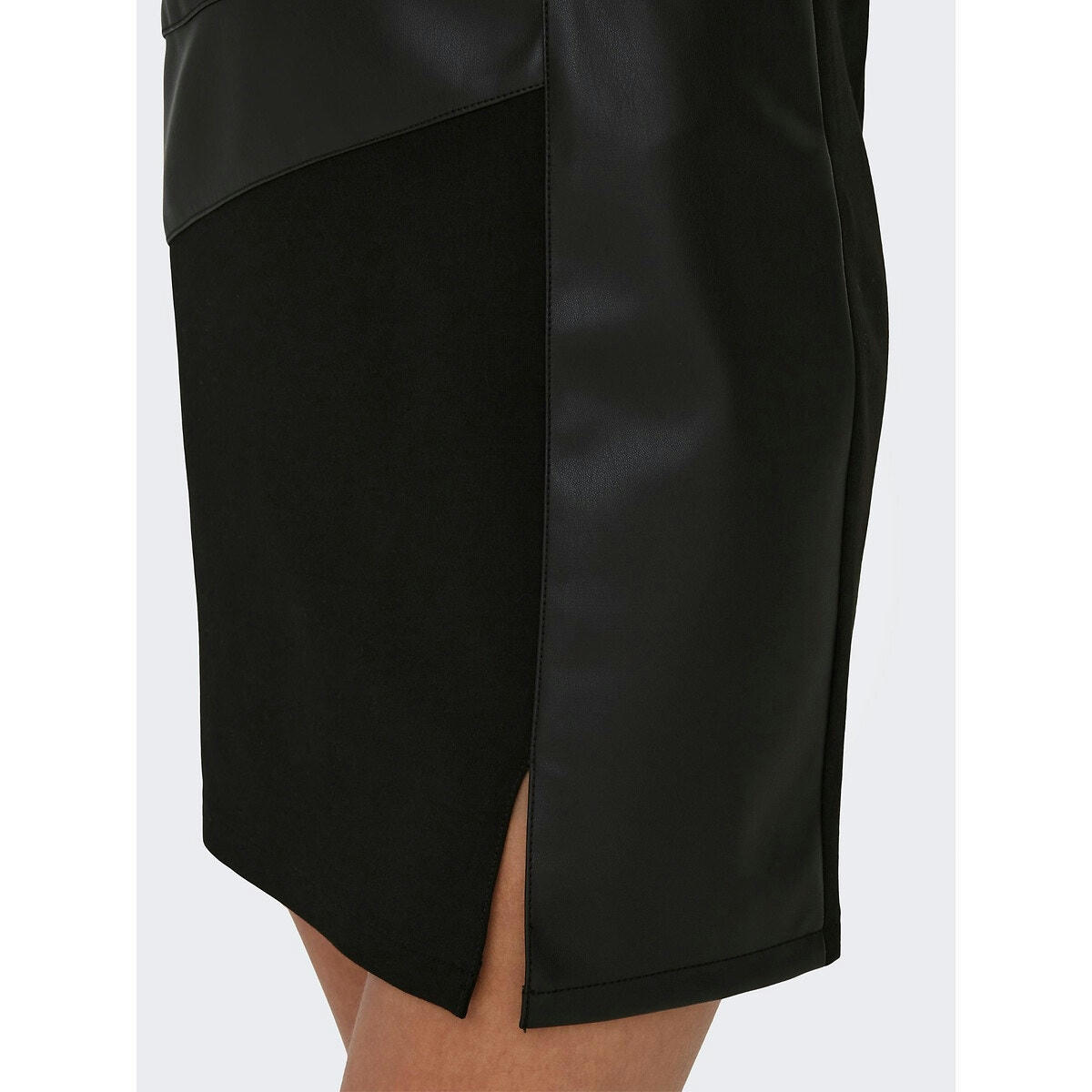 Robe sans manches en simili