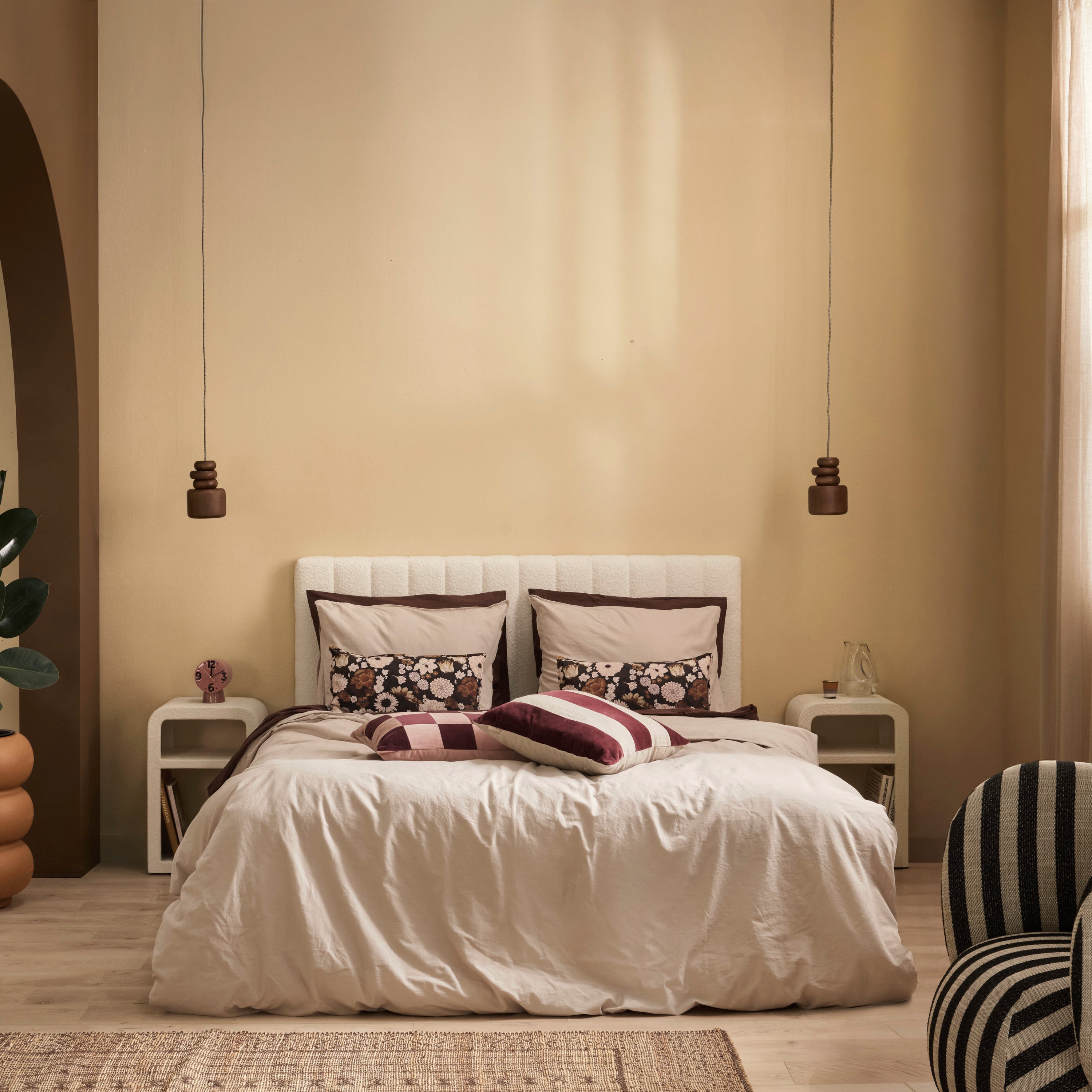 by fonQ Stripe Sierkussen 50 x 50 cm - Aubergine