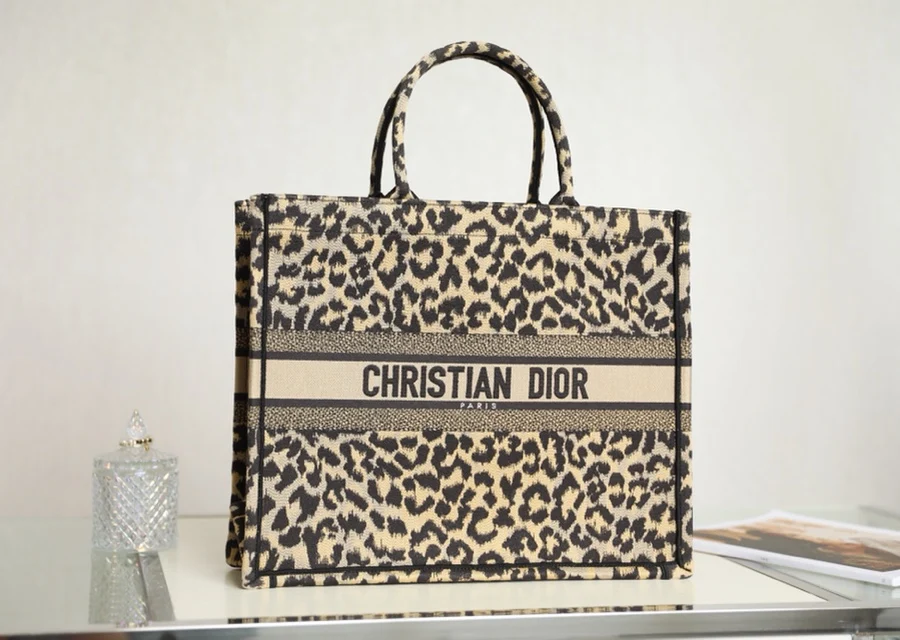 Dior Book Tote Large Beige Multicolor Mizza Embroidery M1286ZRHM_M918