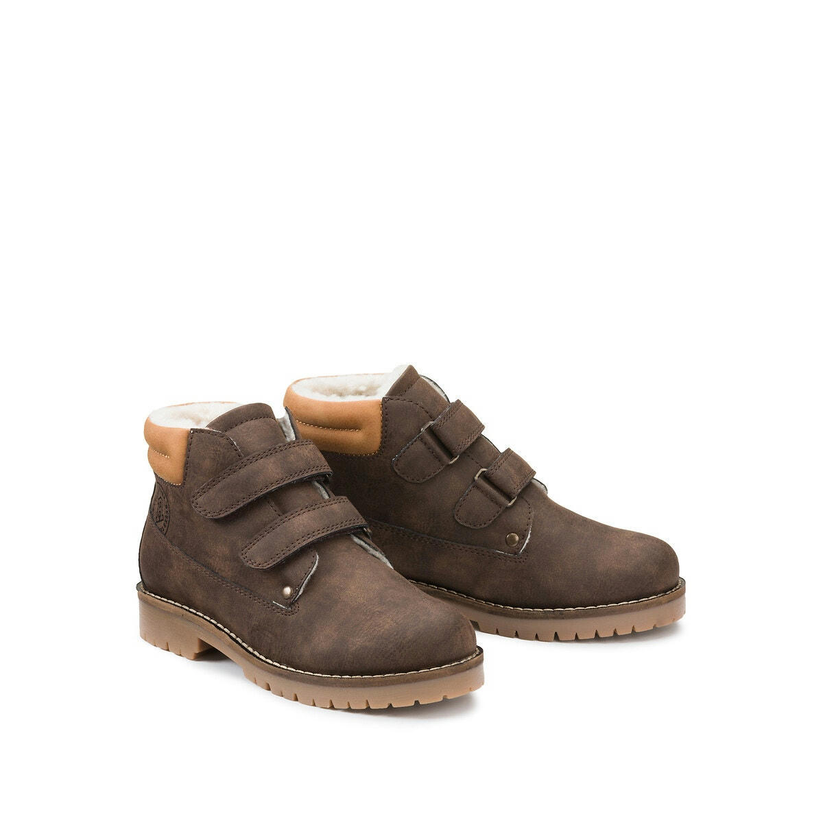 Bottines à scratchs, esprit montagnard