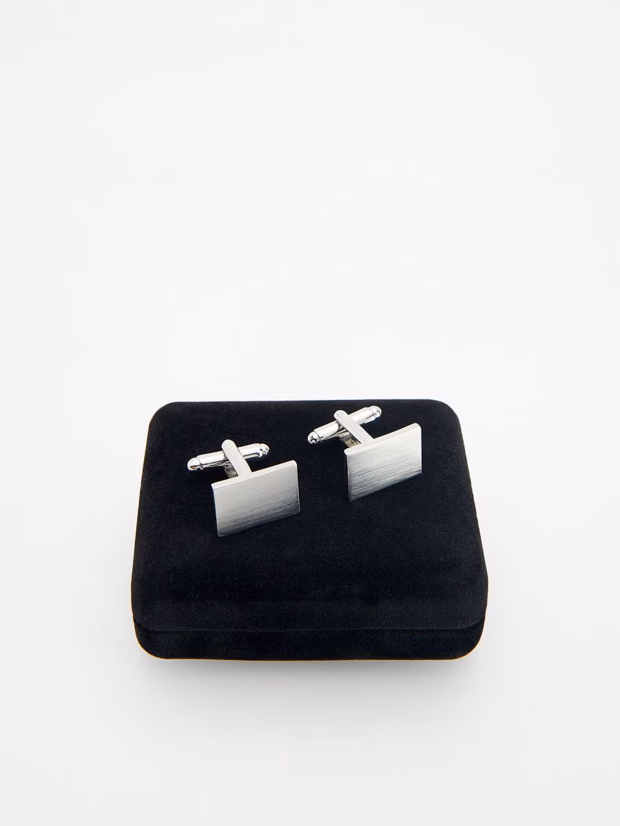 Cufflinks