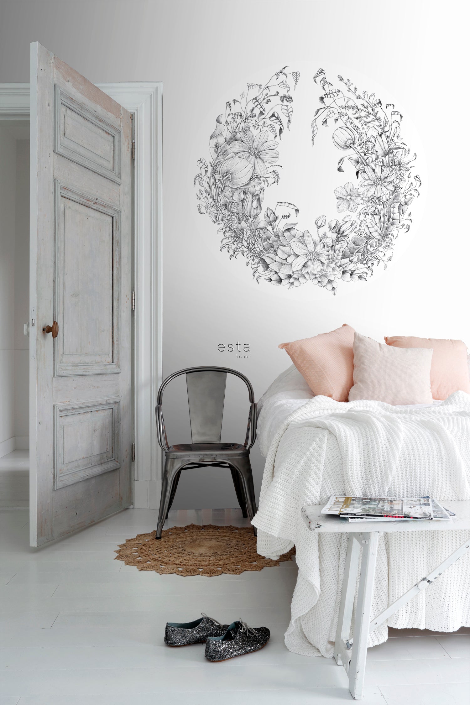 ESTAhome zelfklevende behangcirkel bloemtekeningen zwart wit - Ø 140 cm - 159109