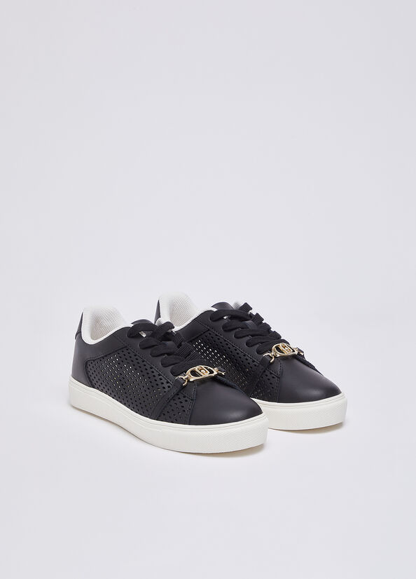 Sneakers traforate