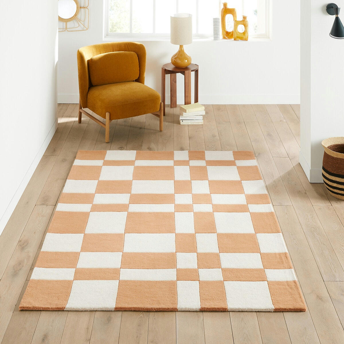 Tapis damier en laine, Linuty