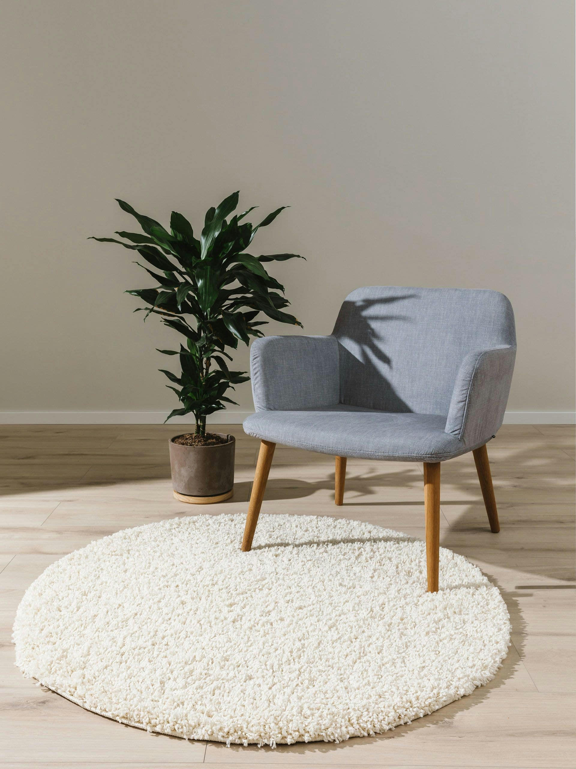 SOHO - Tapis à poils longs crème D 120 rond