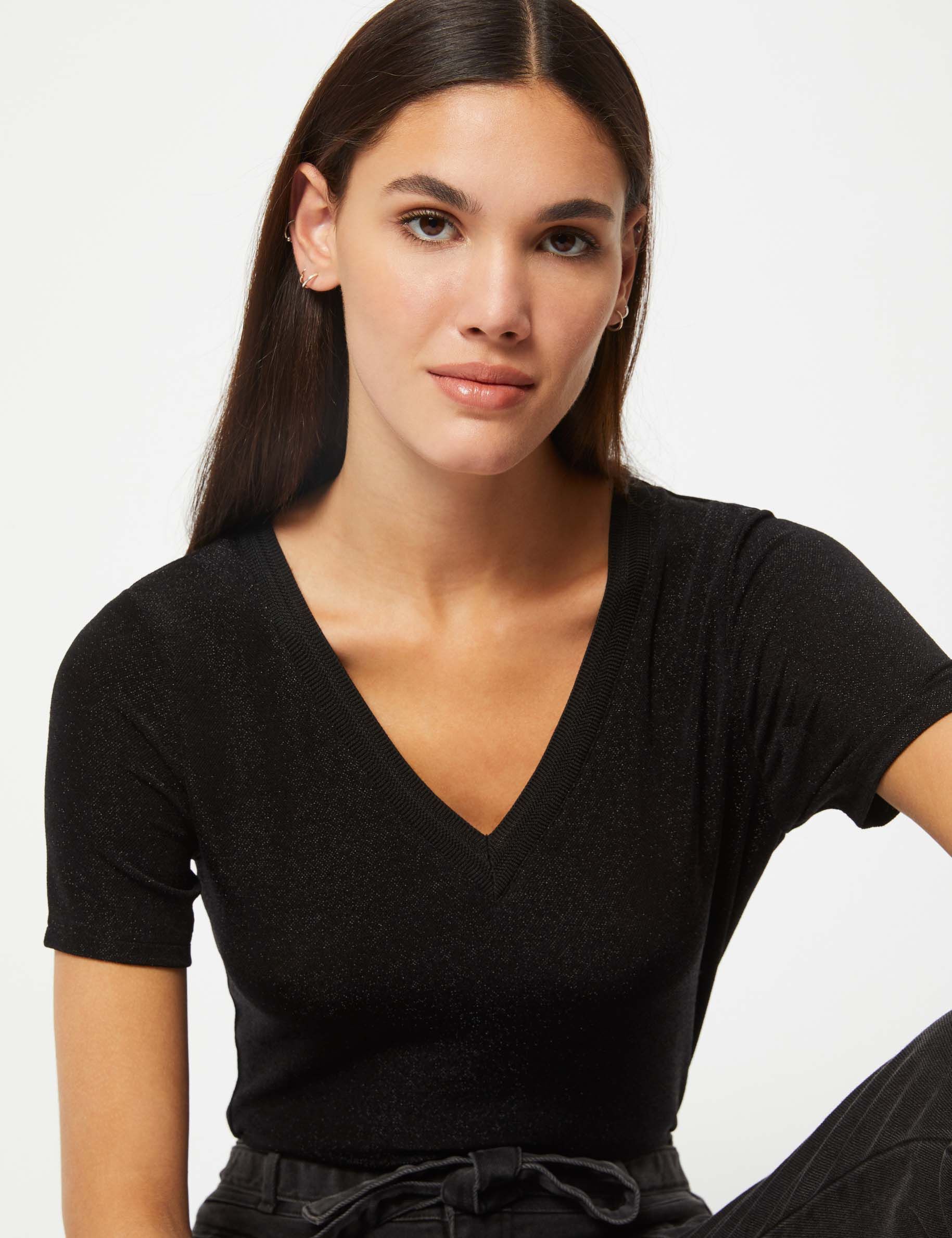 Short-Sleeved T-Shirt With V-Neck Black Women