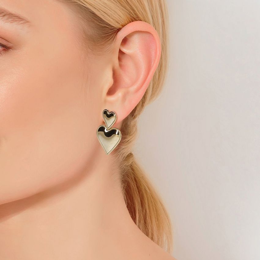 Manfield Goudkleurige hartjes oorbellen