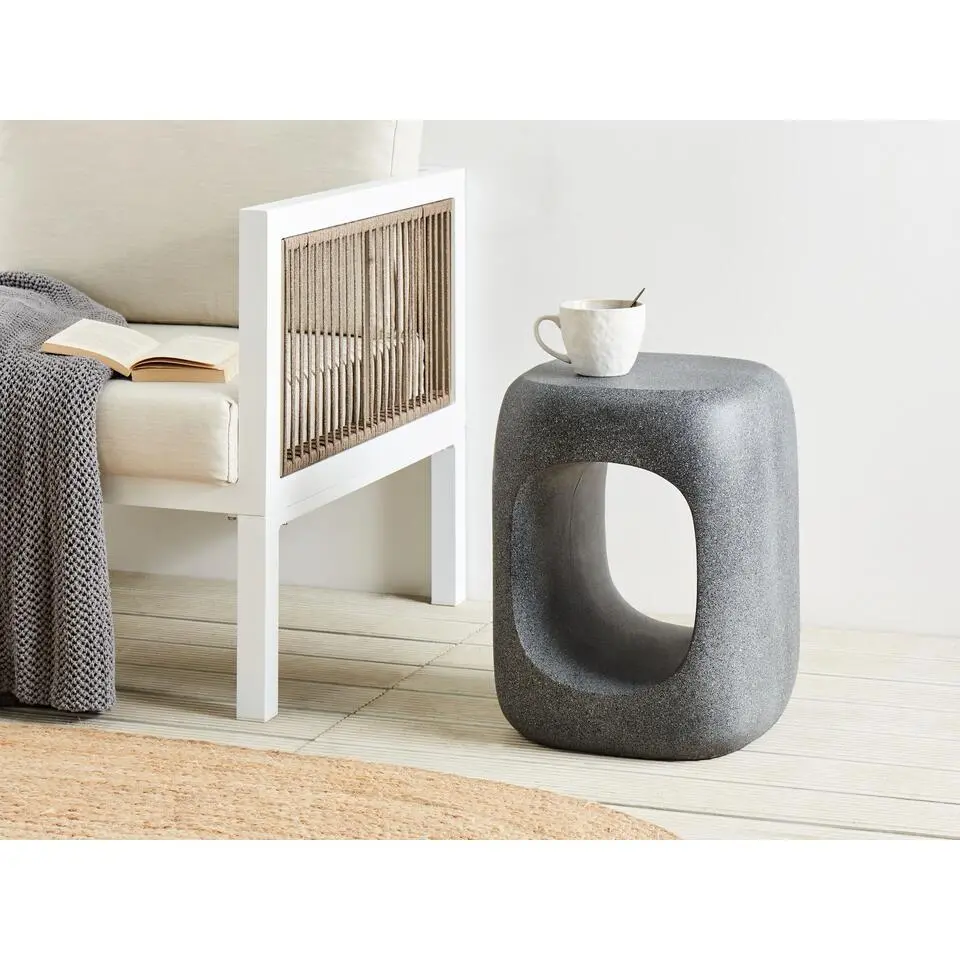 PELMO - Bijzettafel - Grijs - Lichtbeton