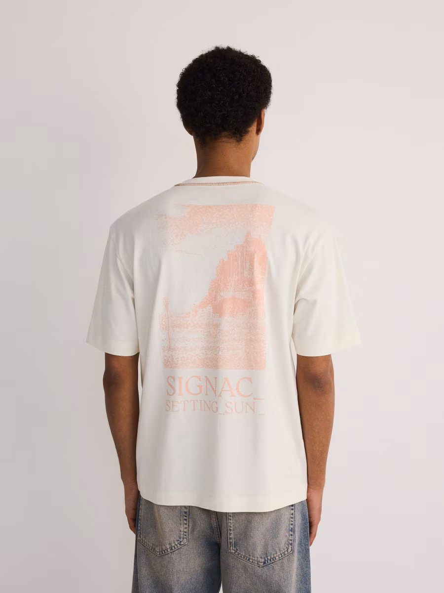 Regular Fit T-Shirt With Back Print