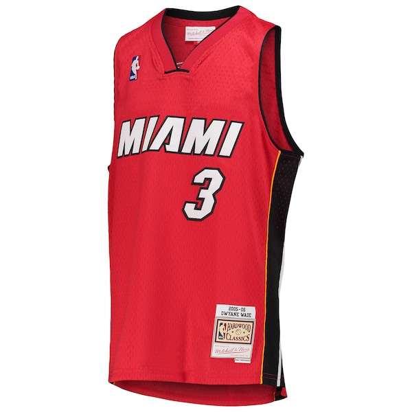 Dwyane Wade Miami Heat Youth 2005/06 Hardwood Classics Swingman Jersey - Red