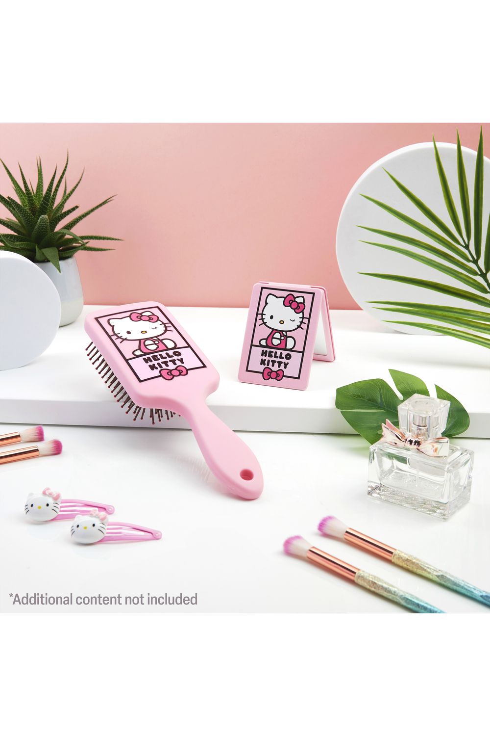 Hello Kitty Hair Brush and Mirror Set