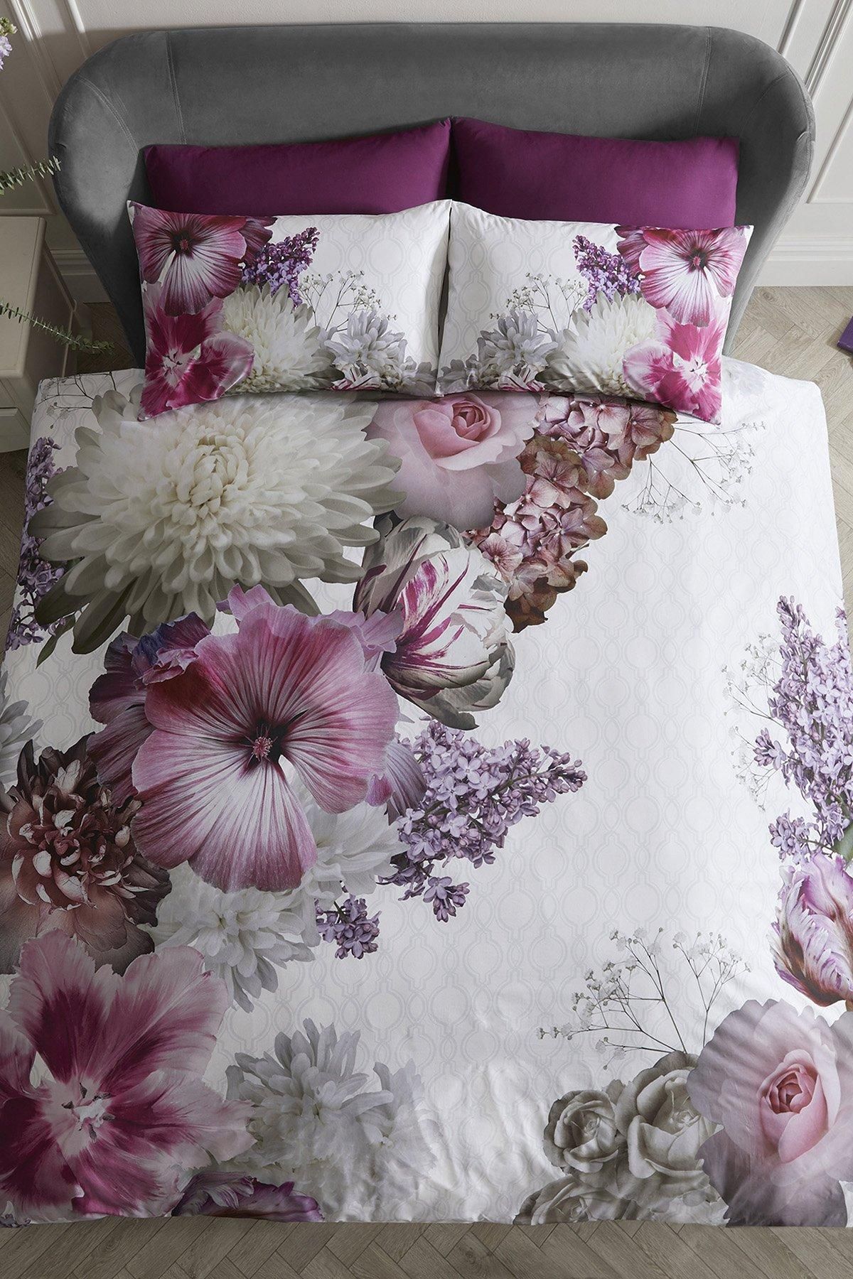 Laurence Llewelyn-Bowen Mayfair Lady' Floral Fantasy 100% Cotton Duvet Cover Set