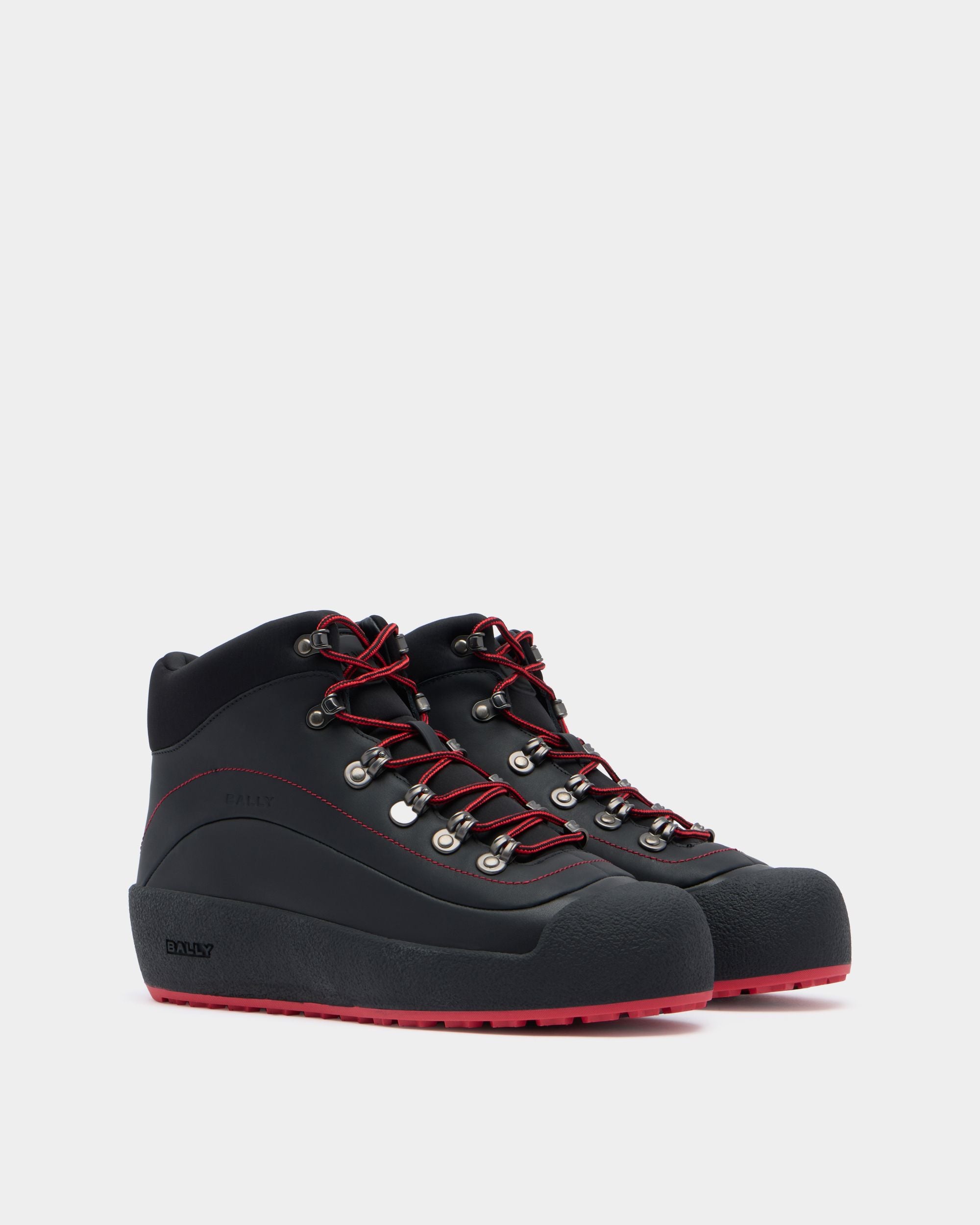 Bally Curling Stiefelette Aus Leder In Schwarz