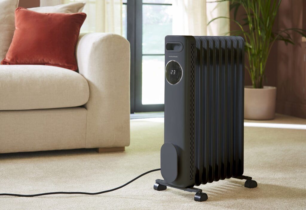 Morphy Richards HeatFlux 2kw Digital Oil Filled Radiator with Remote Control