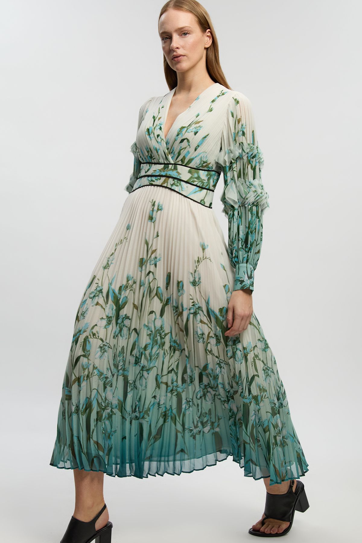 KarenMillen Ombre Floral Crinkle V Neck Georgette Draped Woven Maxi Dress