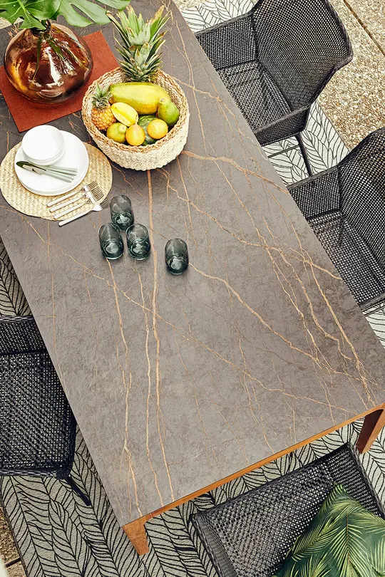 Schale A Table