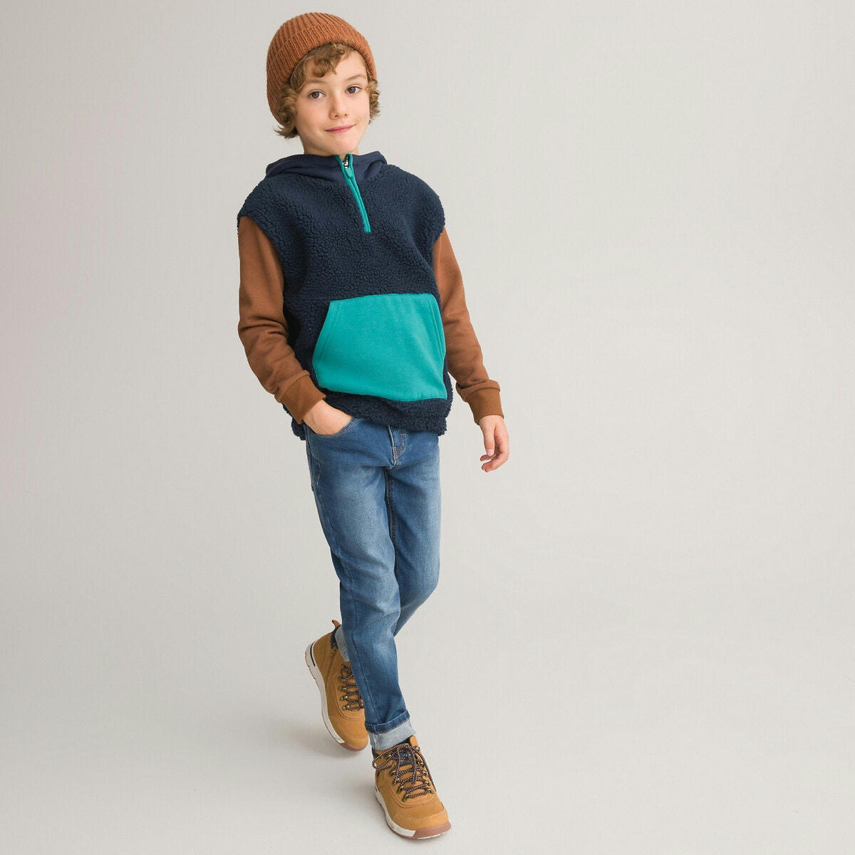 Sweat à capuche, corps en maille peluche
