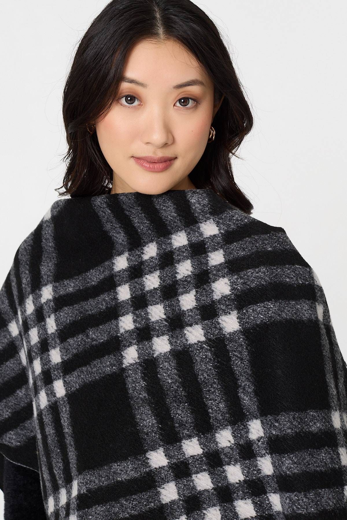 Izabel London Checked Fringed Oversized Poncho