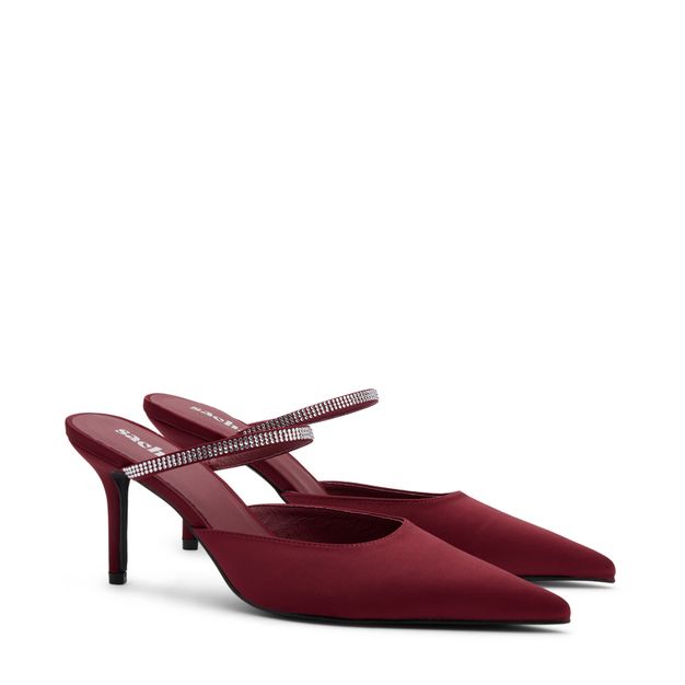Burgundy pumps met strass bandje