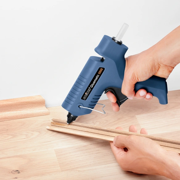 Heißklebepistole »Gluematic«, 120 W, schwarz/blau