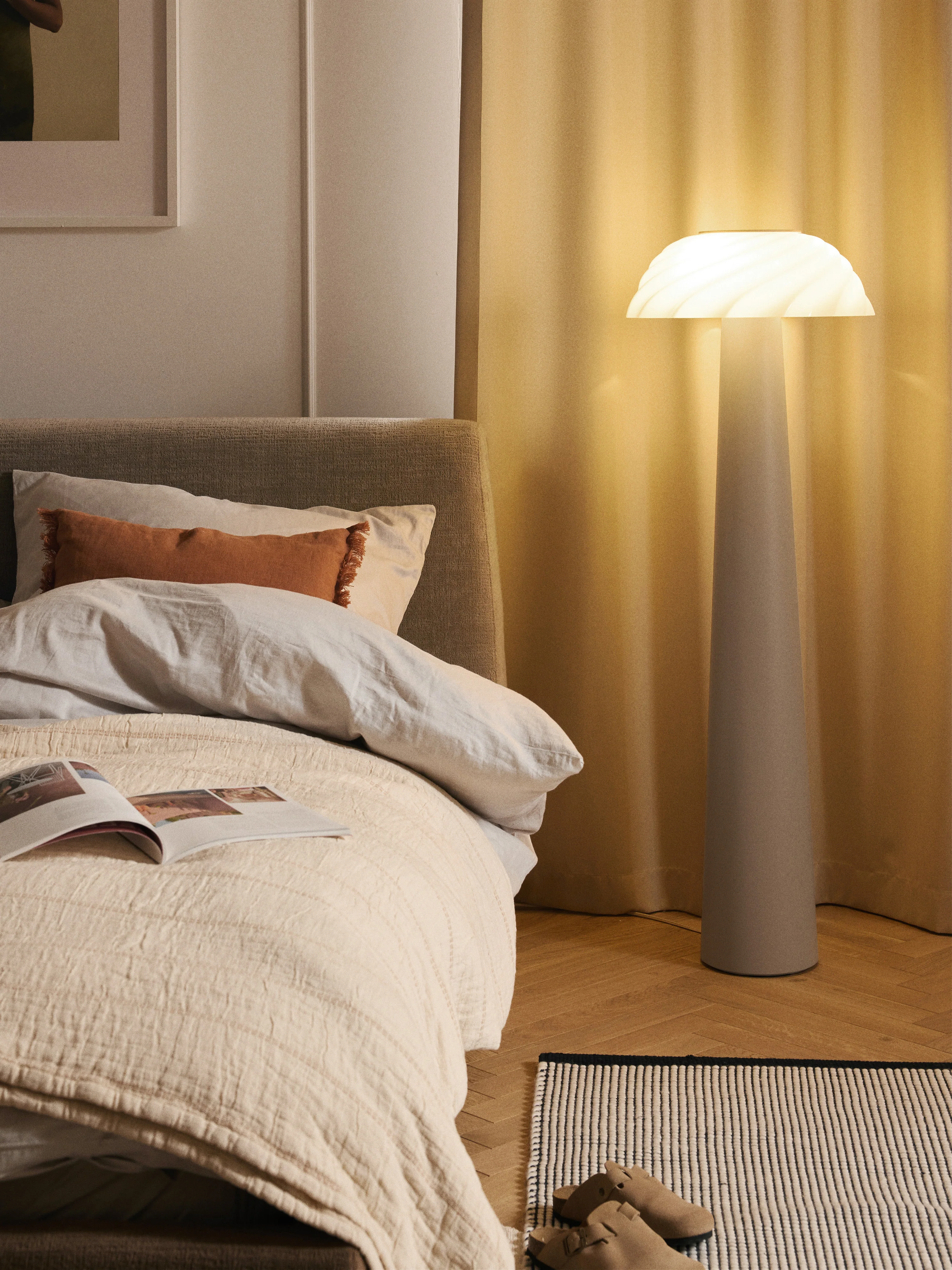 Kleine Stehlampe Anya