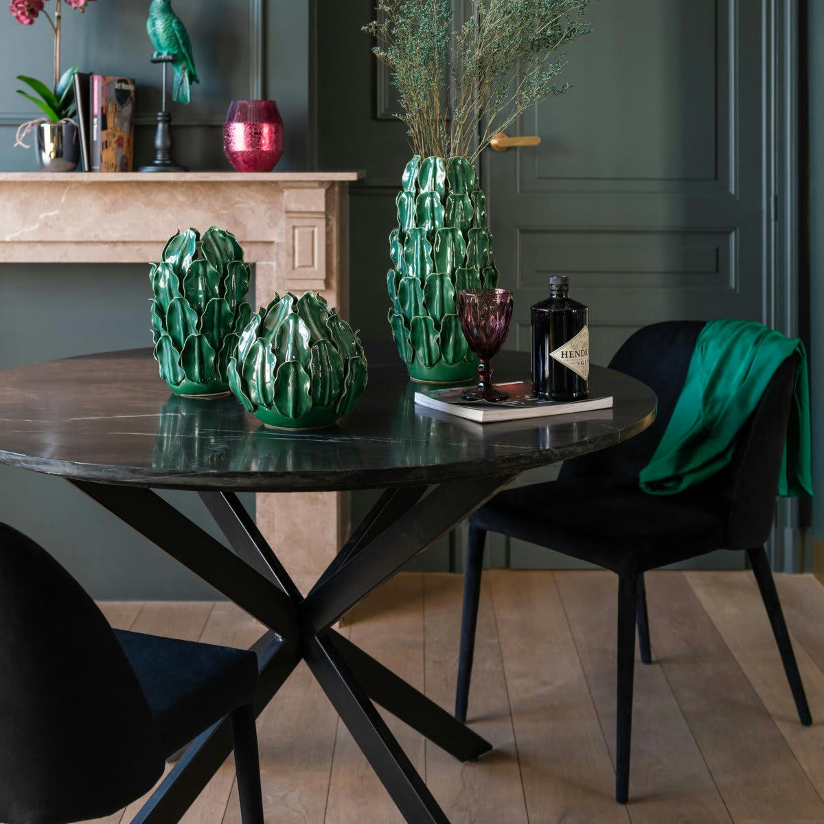 VARSOVIE - Chaise salle à manger en velours noir