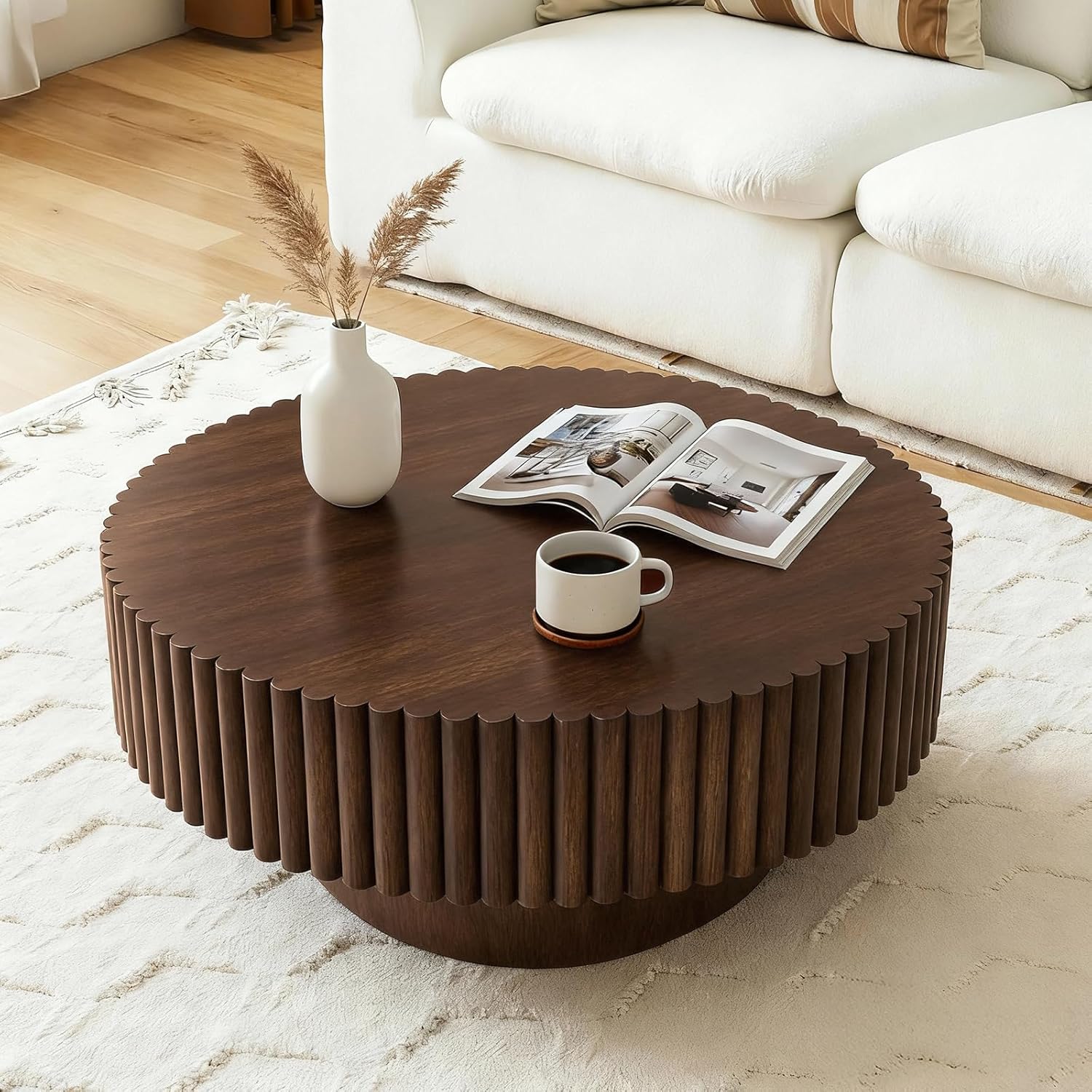 Rovibek Fluted Round Coffee Table, 31.5 Modern Wooden Coffee Table with Fluted Base, Circle Accent Center Table for Living Room Apartment Office Small Space, Easy Assembly (Walnut)
