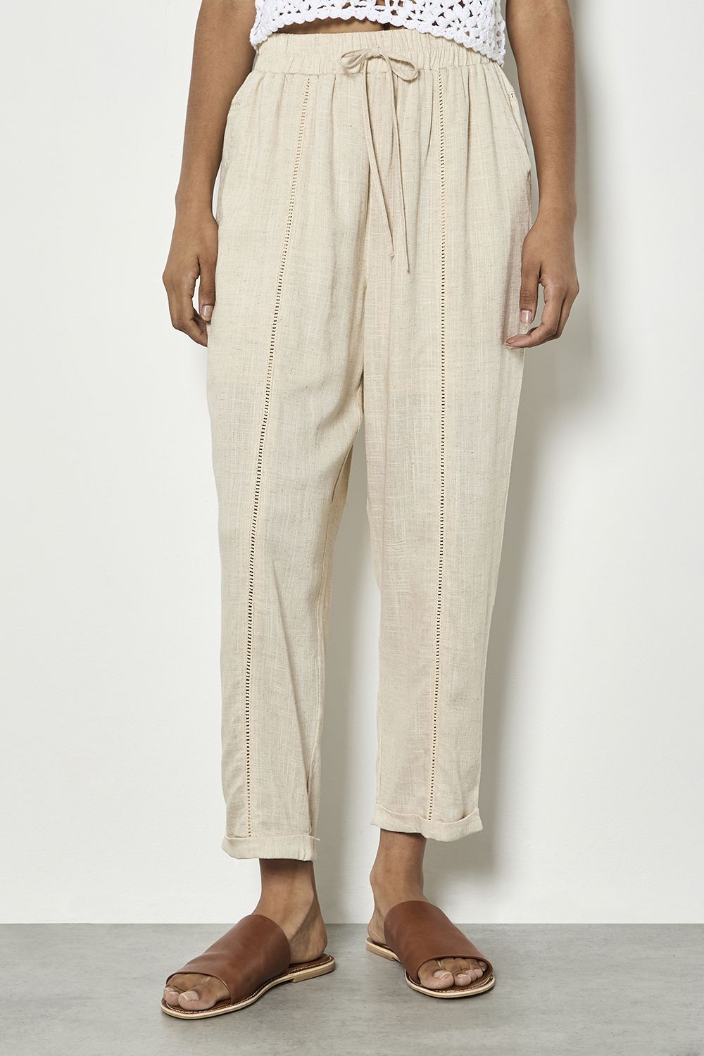 Apricot Ladder Lace Insert Linen Joggers