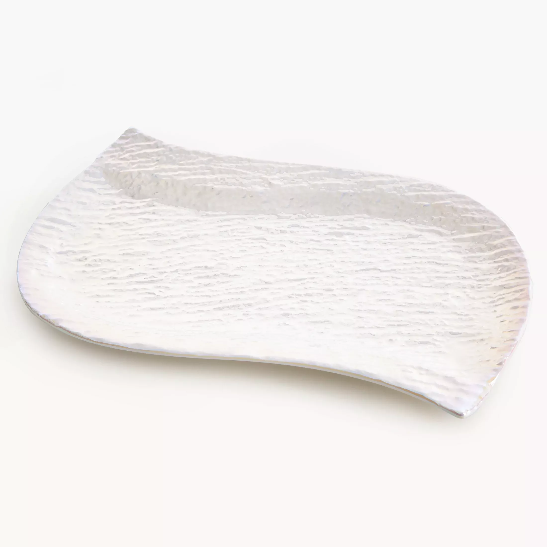 Patera ceramiczna dekoracyjna perłowa zdobiona wypukłym wzorem 26x18x2 cm NINA