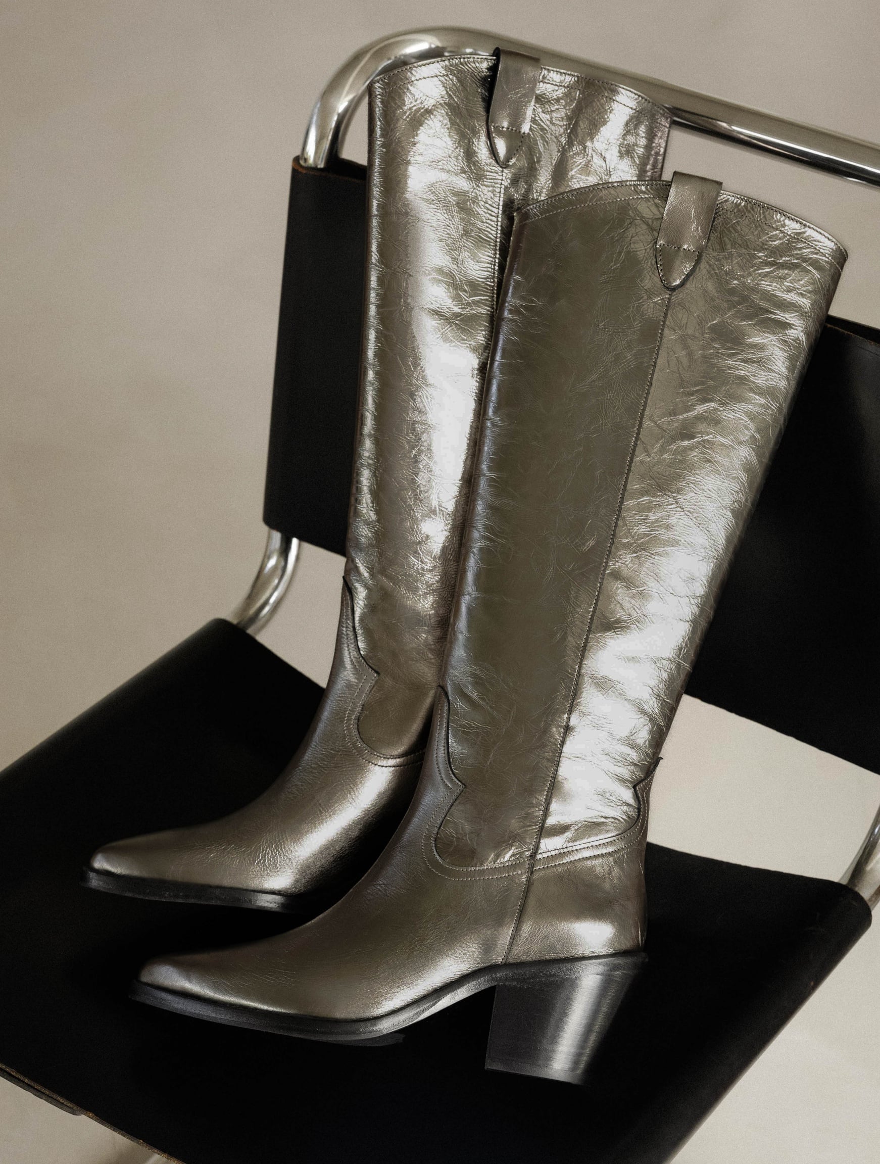 Dolores Cosmic Silver
