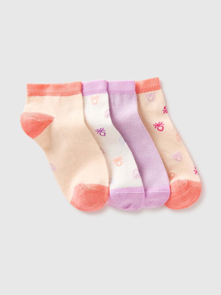 Four patterned short socks