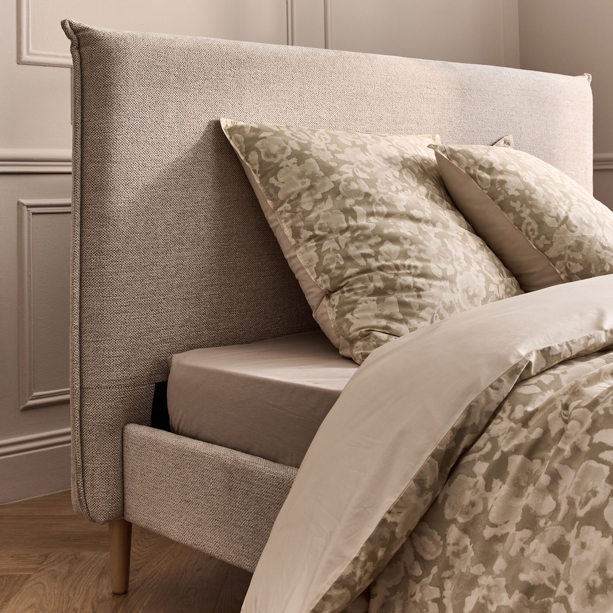 MARLO - Lit 2 places avec tête de lit en tissu 160x200cm - gris