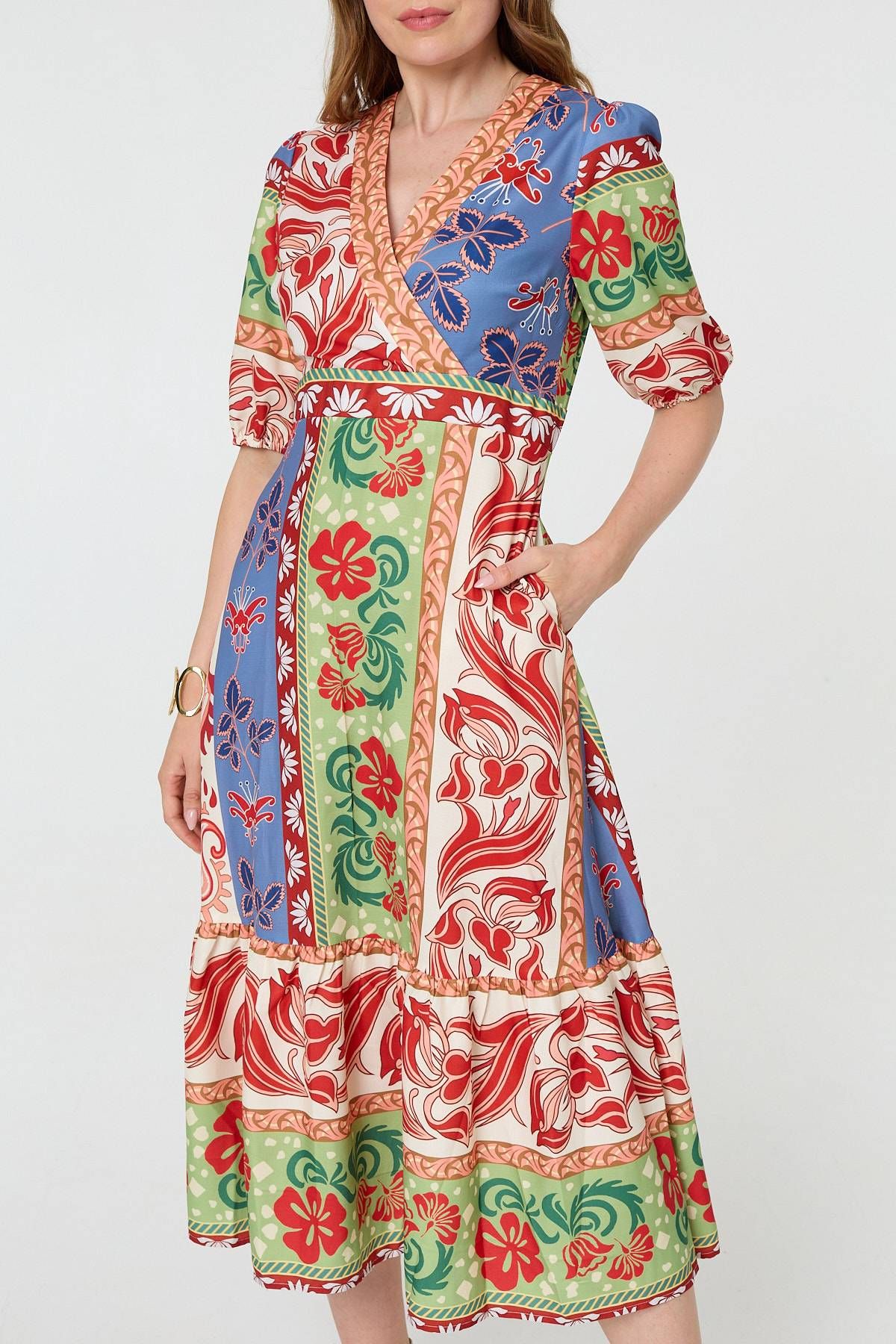 Izabel London Printed 1/2 Sleeve V-Neck Midi Dress