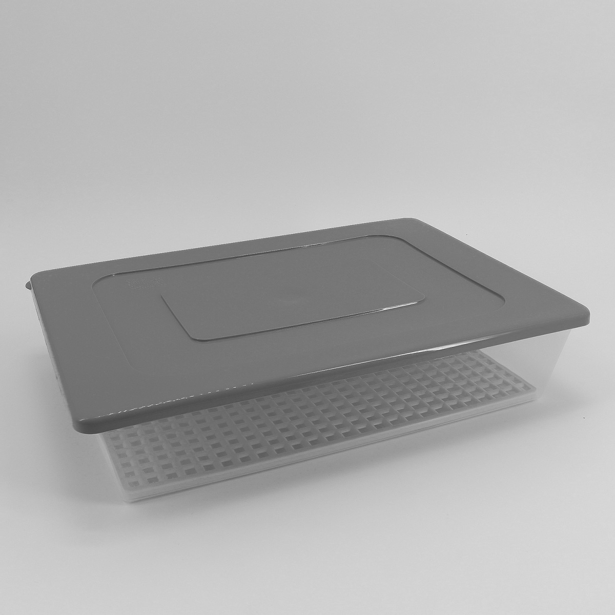 Caixa retangular cinza com rede