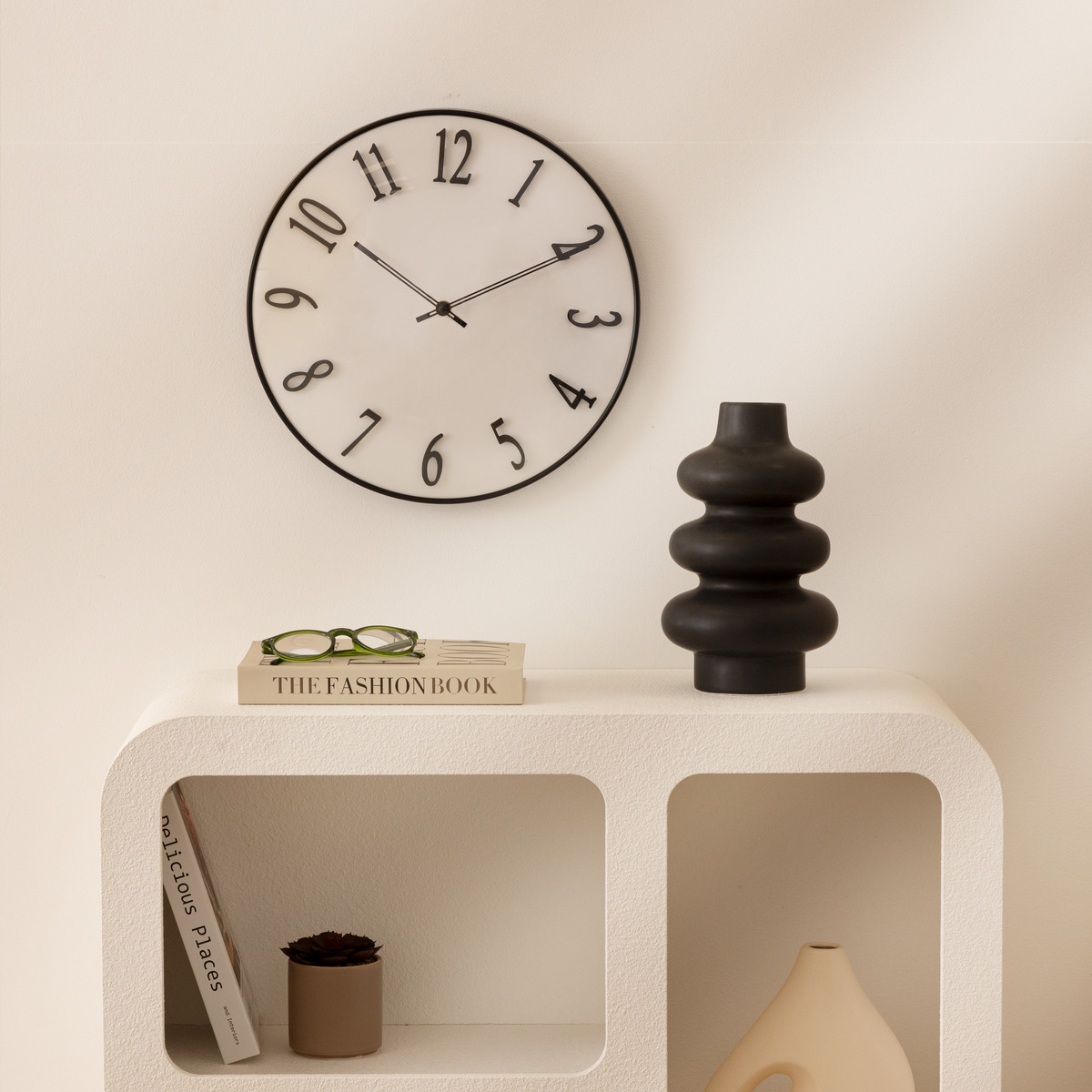 Relief clock "Edgar" White, D.35 cm