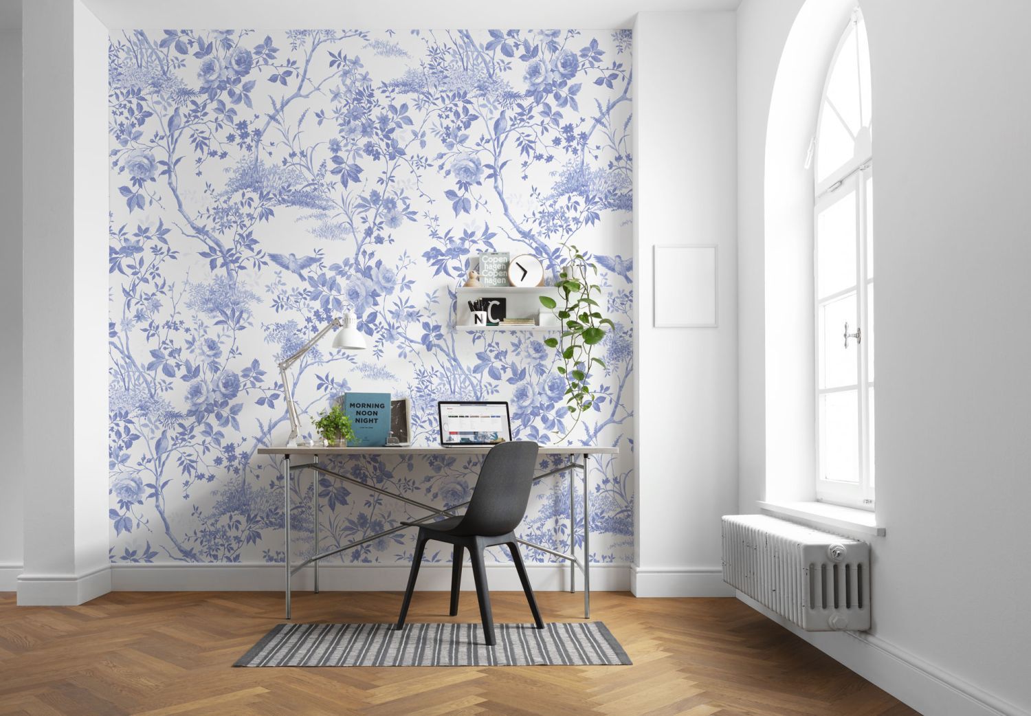Sanders & Sanders fotobehang bloemen en vogels blauw - 300 x 280 cm - 612444