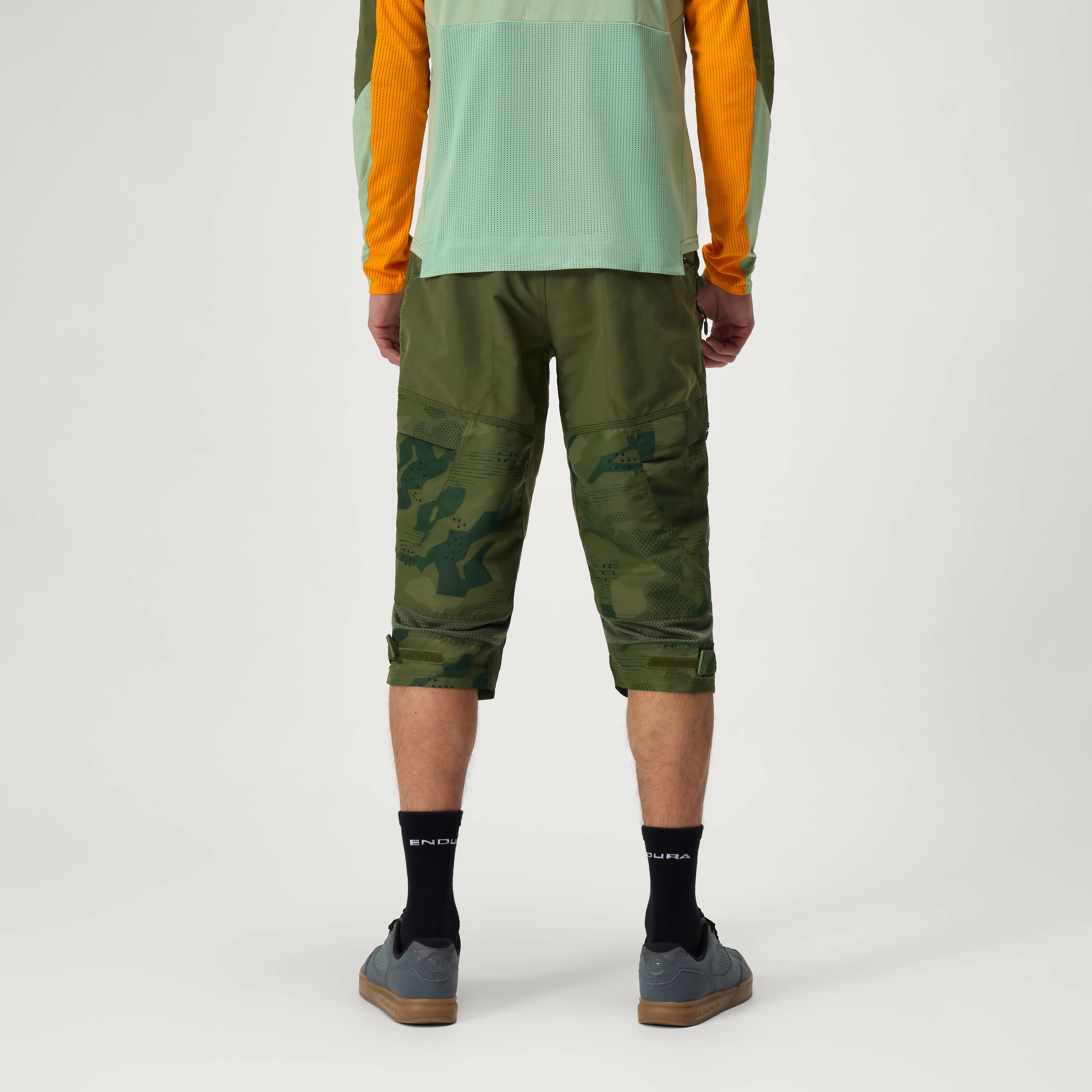 Men's Hummvee 3/4 Shorts With Liner - Tonal Olive