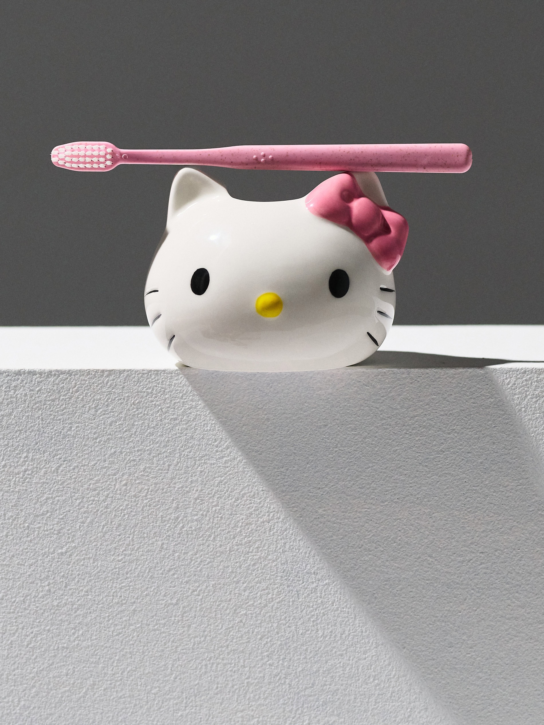 Pojemnik na szczoteczki do zębów Hello Kitty