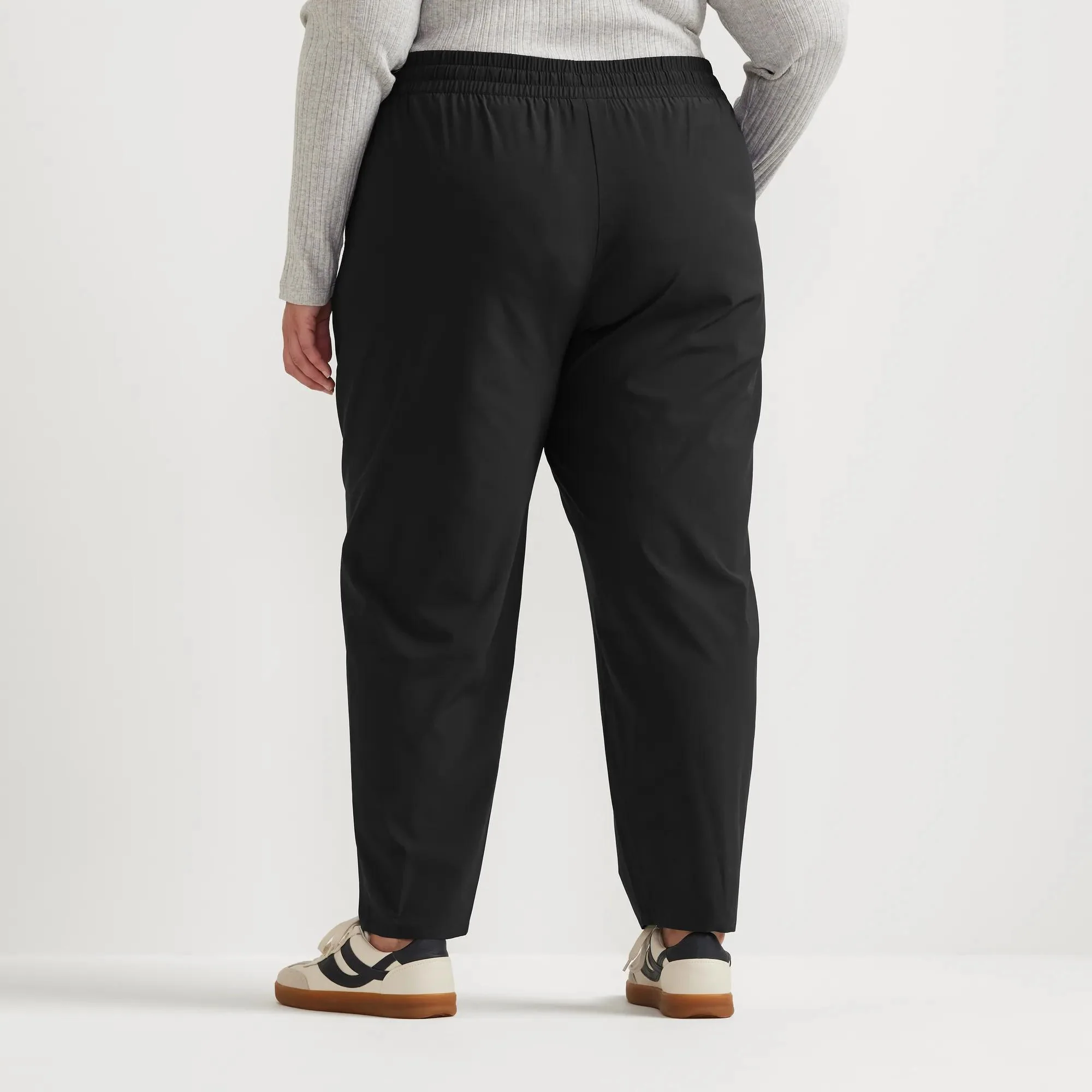 Women's Departure Stretch Tie-Front Ankle Pants