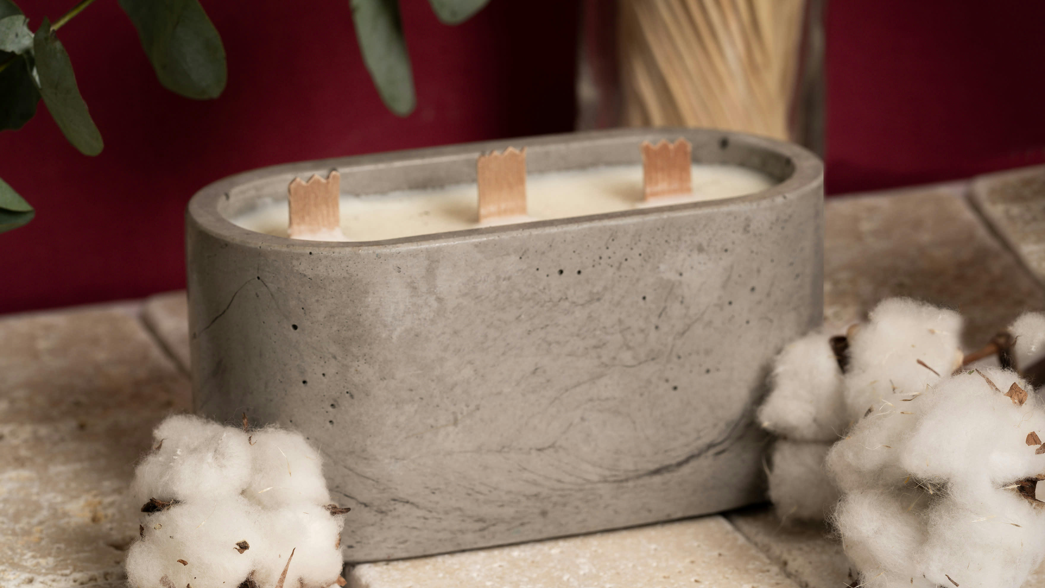 BOUGIES XXL -BÉTON UNI - Bougie xxl en béton gris parfum fleur de coton