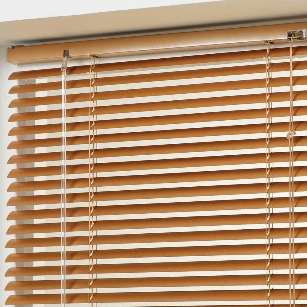 - Store vénitien à lamelles aluminium cuivre 130x60cm
