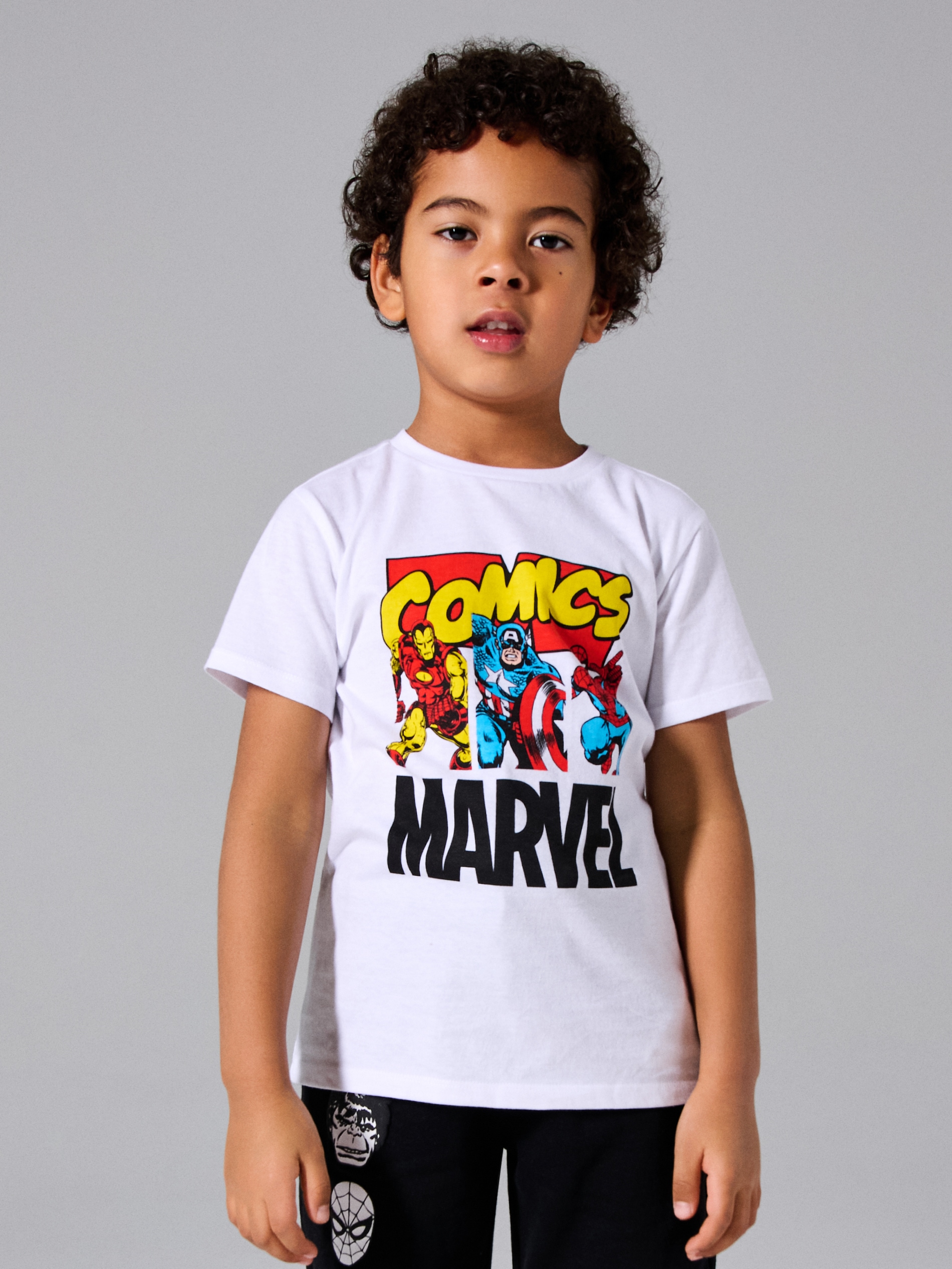 Bawełniana koszulka z nadrukiem Marvel