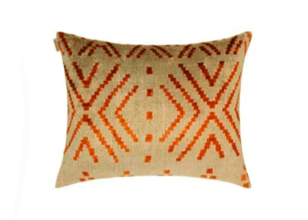 - Housse de coussin velours soie ikat  40x50 beige