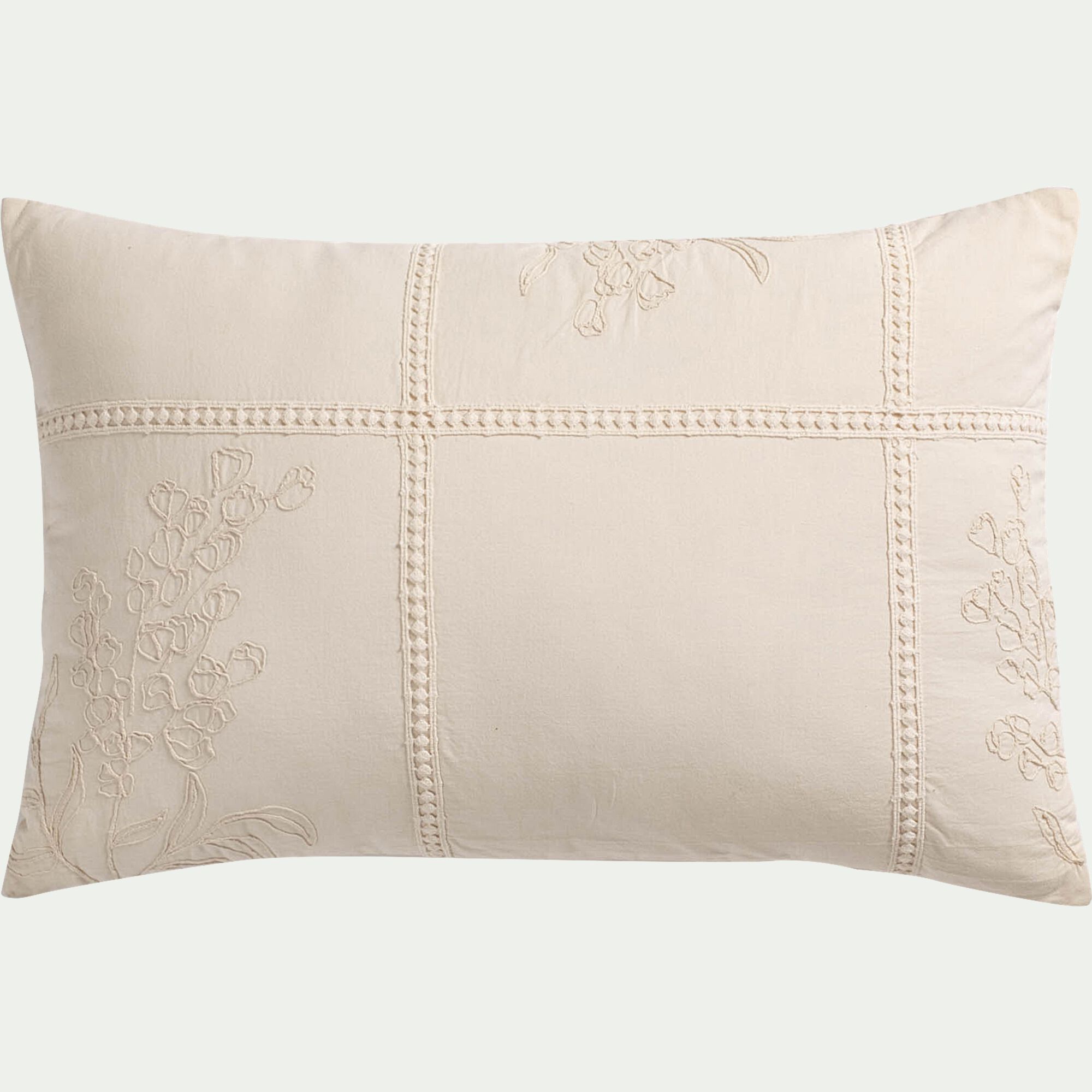 ALISON - Coussin brodé rehaussé de dentelle en coton 40x60 - blanc cassé