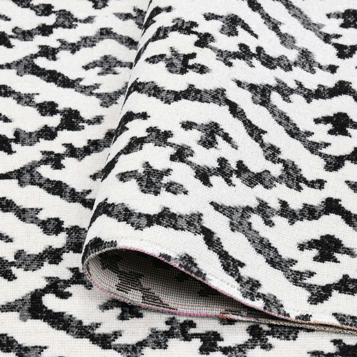 EDJE - Tapis extérieur noir 150x220