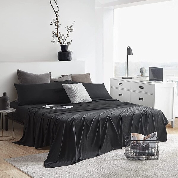 Snorze Cloud Sheet Set - Coma Inducer Peach Soft Microfiber - Black