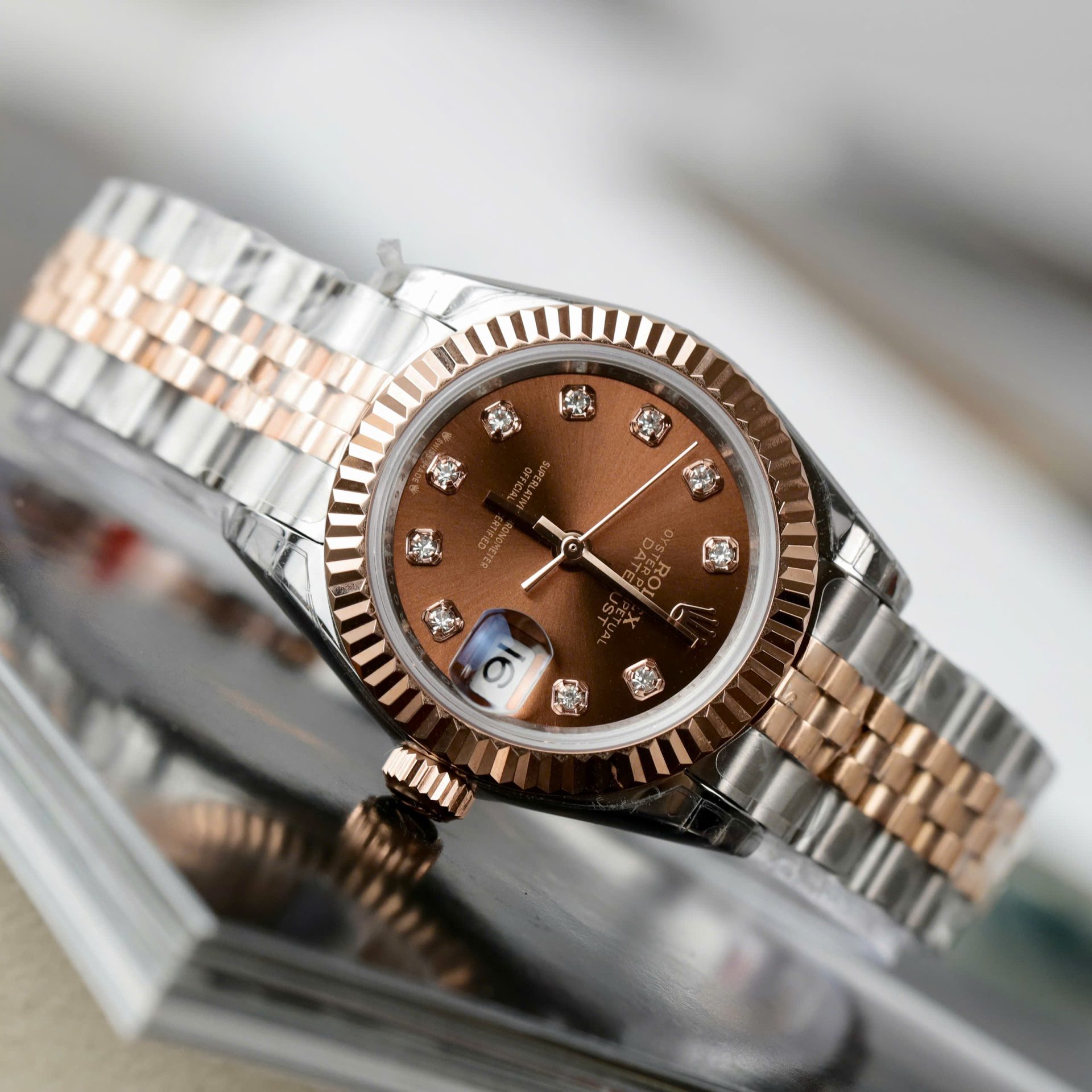 Rolex Lady-Datejust 279171-0011 SS/RG Plated Chocolate Dial CZ Diamonds 28mm Jub AAA Replica
