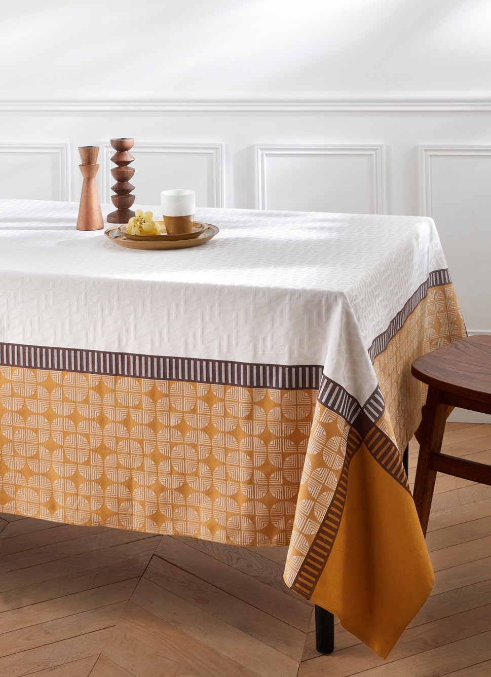NAPPE AIJA JAQUARD MODERNE EN COTON MULTICOLORE/JAUNE