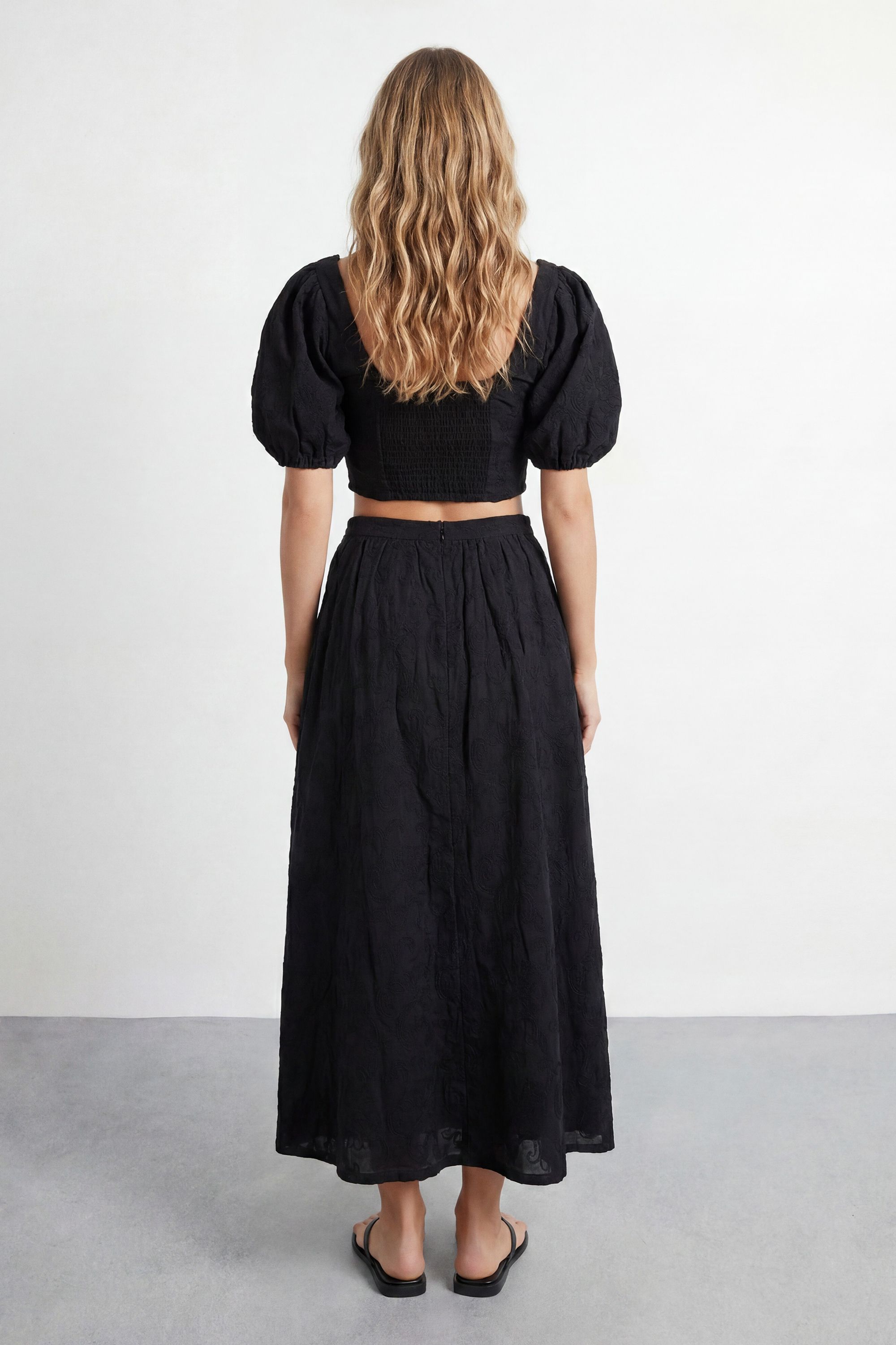 Warehouse Embroidered Cotton Gathered Sleeve Crop Top